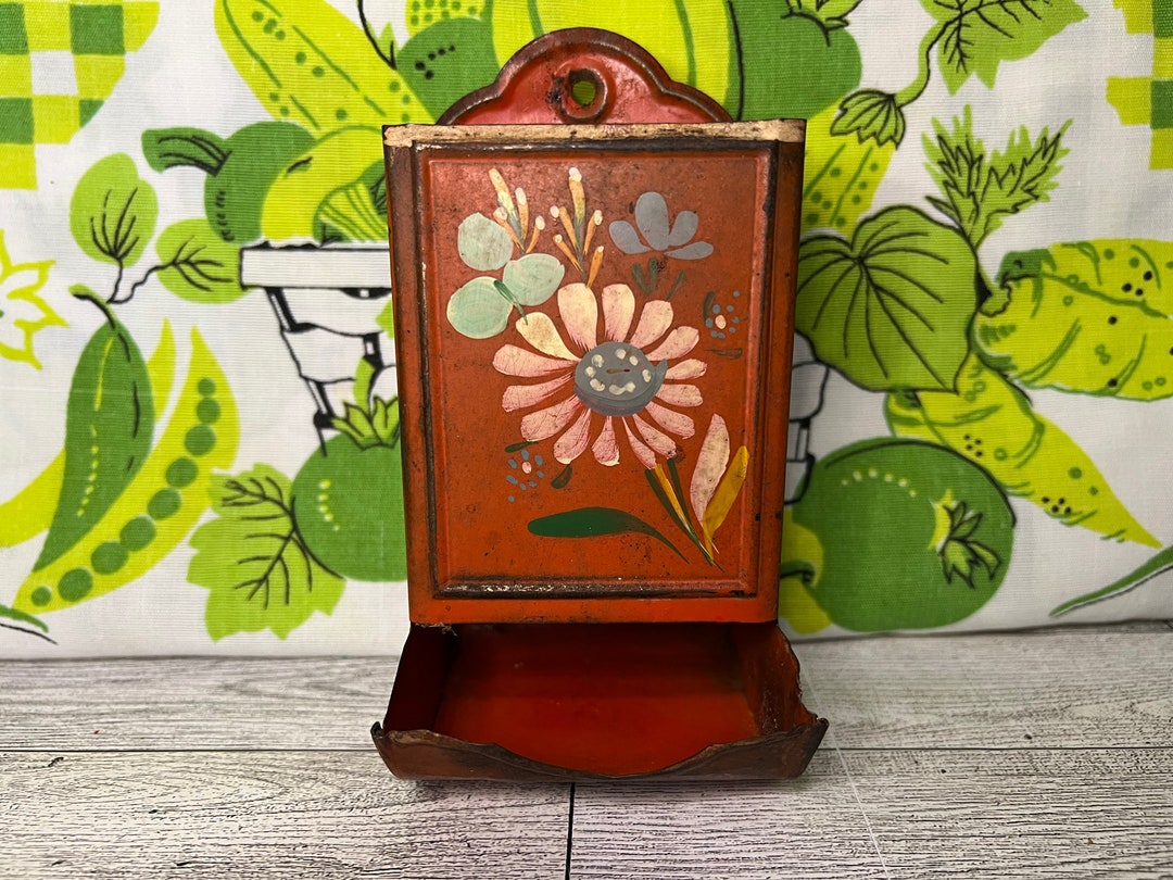 Vintage 1930s Metal Matchbox Holder Wall Mount Match Box Etsy