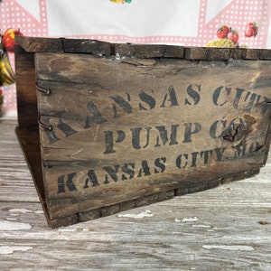 Cool! Antique Wood Box Kansas City Pump Company, Rustic Primitive Decorative Storage Advertising Crate