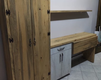 Custom Solid Wood Wardrobe: Rustic Bedroom Furniture Set