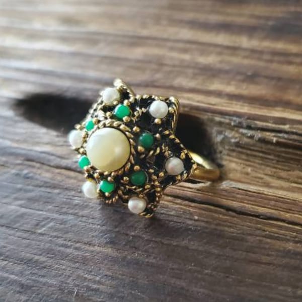 Vintage 1970's Signed Sarah Coventry, Faux Jade and Pearl Gold-tone Cocktail Ring, Sz 6