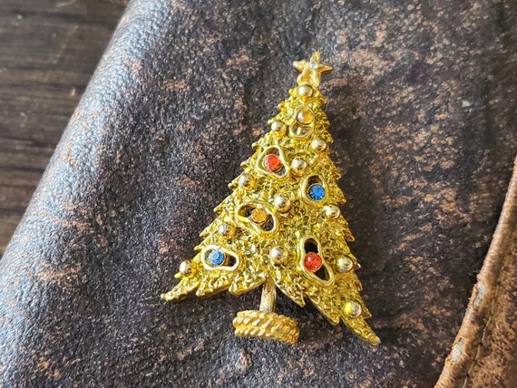 Vintage 1960's, Signed ART, Christmas Tree Brooch… - image 7