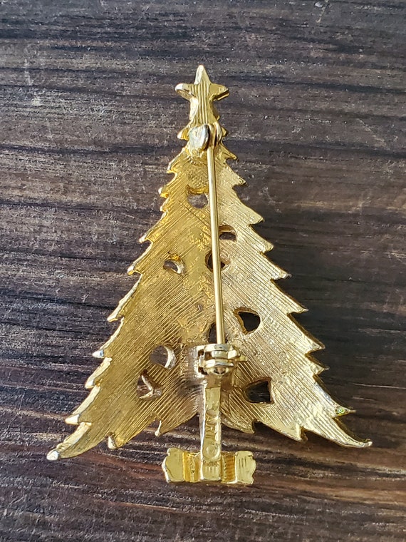 Vintage 1960's, Signed ART, Christmas Tree Brooch… - image 4