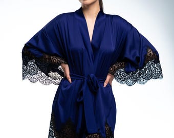 Womens robe Lace Silk Bride robe Lingerie Robes for women Wedding robe Bridesmaid robe Lace kimono Purple robe Kimono robe Bridal robe