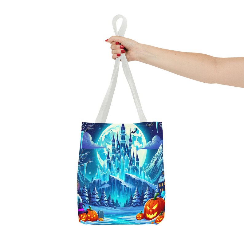 Bolsa de mano con diseño de castillo de hielo de la Reina de Halloween, diseño de calabazas de luna invernal espeluznante, regalo perfecto de Halloween para fanáticos de Frozen Worlds, 3 tamaños imagen 3