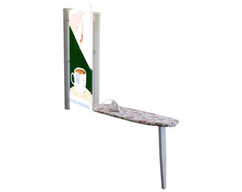 KLAPPBARES BÜGELBRETT, Bügelbrett zur Wandmontage, Bügelbrettschrank, Bügelbrettaufhänger, Wandschrank, platzsparendes Möbelstück.