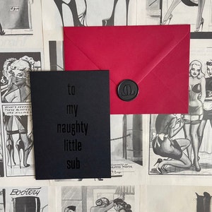 Freches kleiner Sub - BDSM Geschenk für Ihn | BDSM Geschenk für sie | Devot | Dom | Versaute Karte | Fetisch | Latex Geschenk | Benutzerdefinierte Karte |