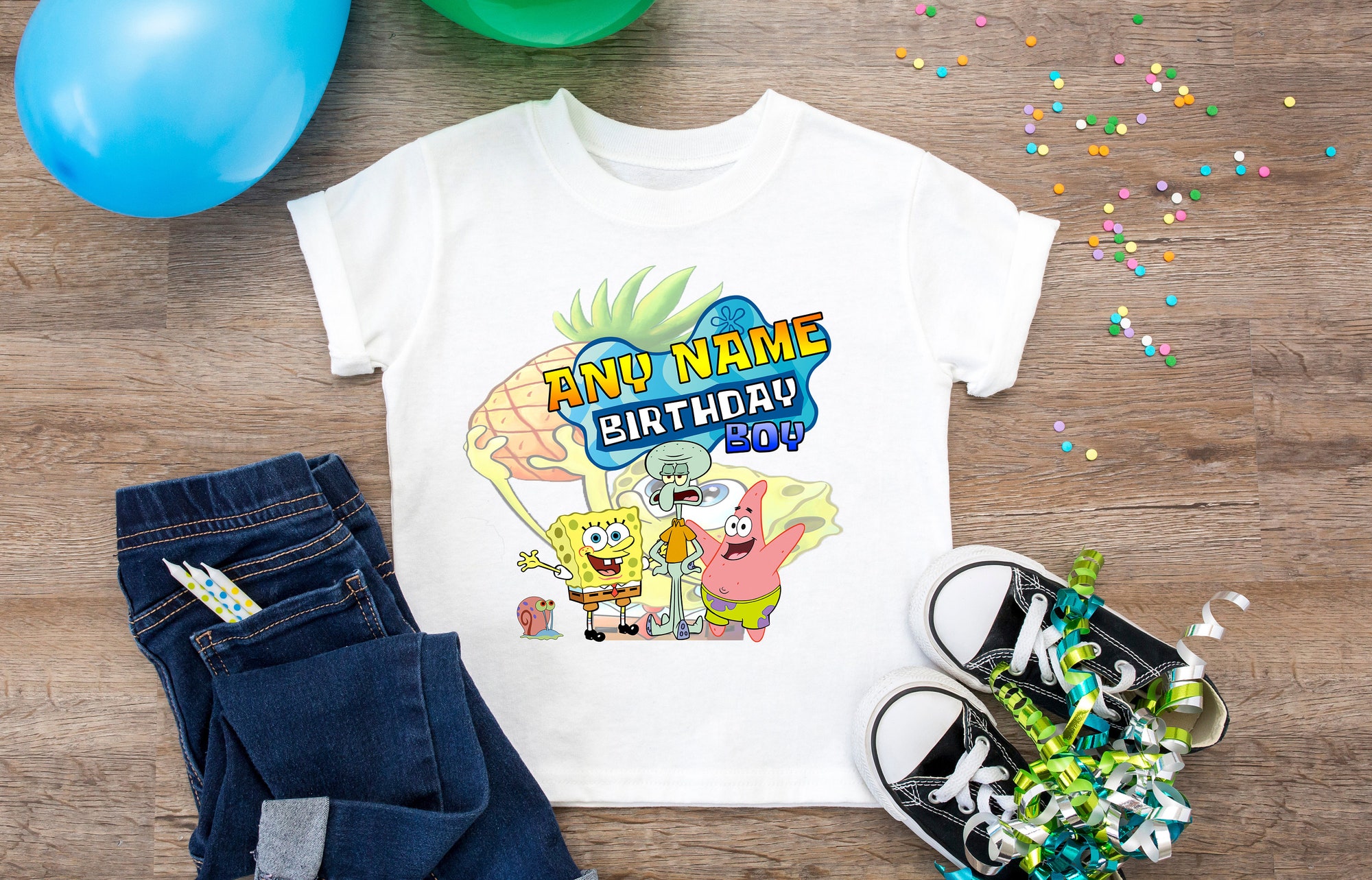 Discover Spongebob Squarepants Geburtstag Personalisiertes T-Shirt