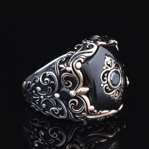 Black Onyx Ring with Vibrant Ottoman-Inspired Patterns , Men Sterling Silver Ring , Men Vintage Ring, Gift for Father&#39;s Day