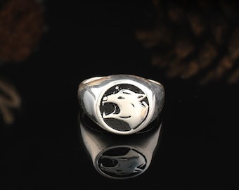 Sterling Silver Wolf Signet Ring - Boho Animal Ring for Men