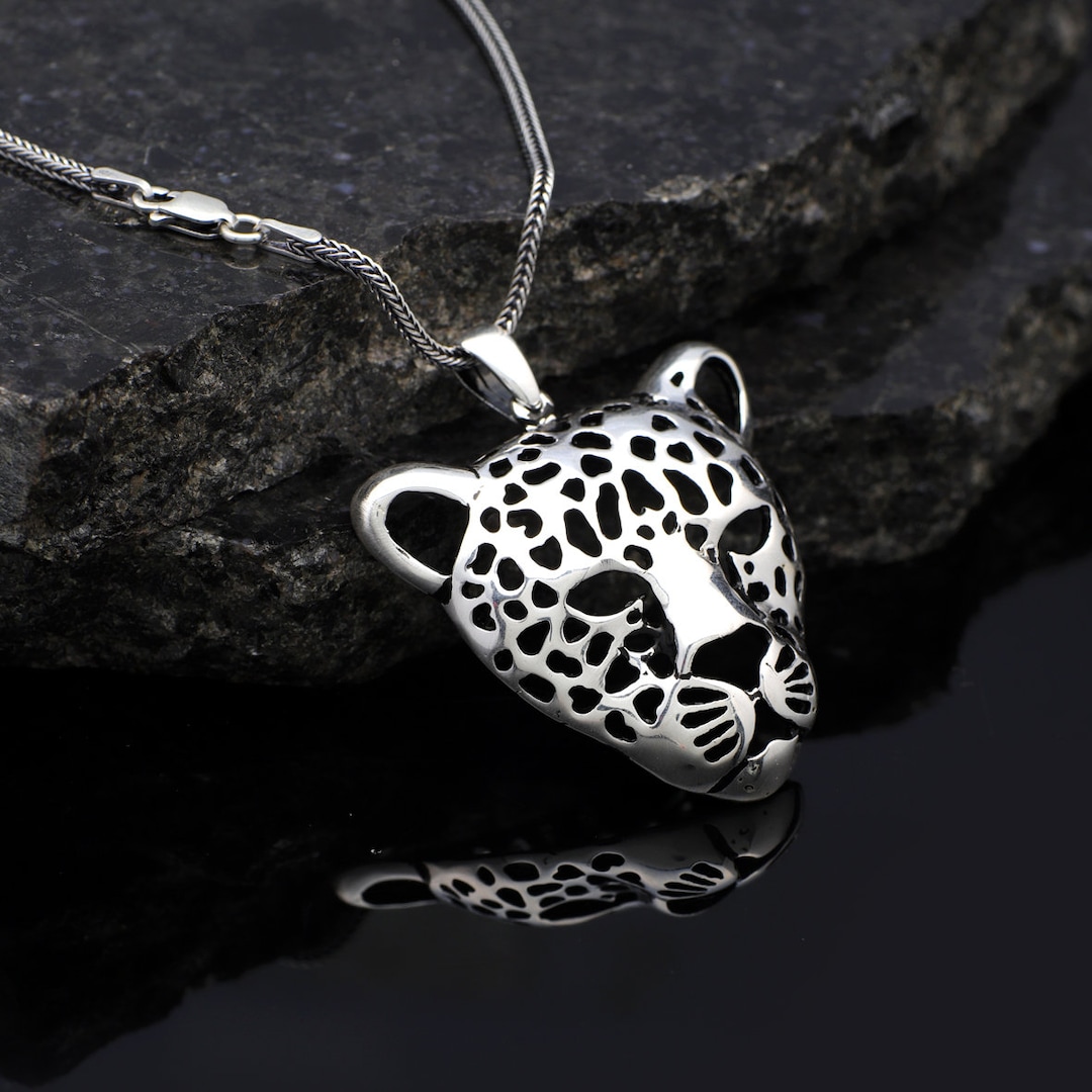 【HUMAN MADE】Animal Necklace Human Made NIGO Tiger Animal logo charm necklace | eBay