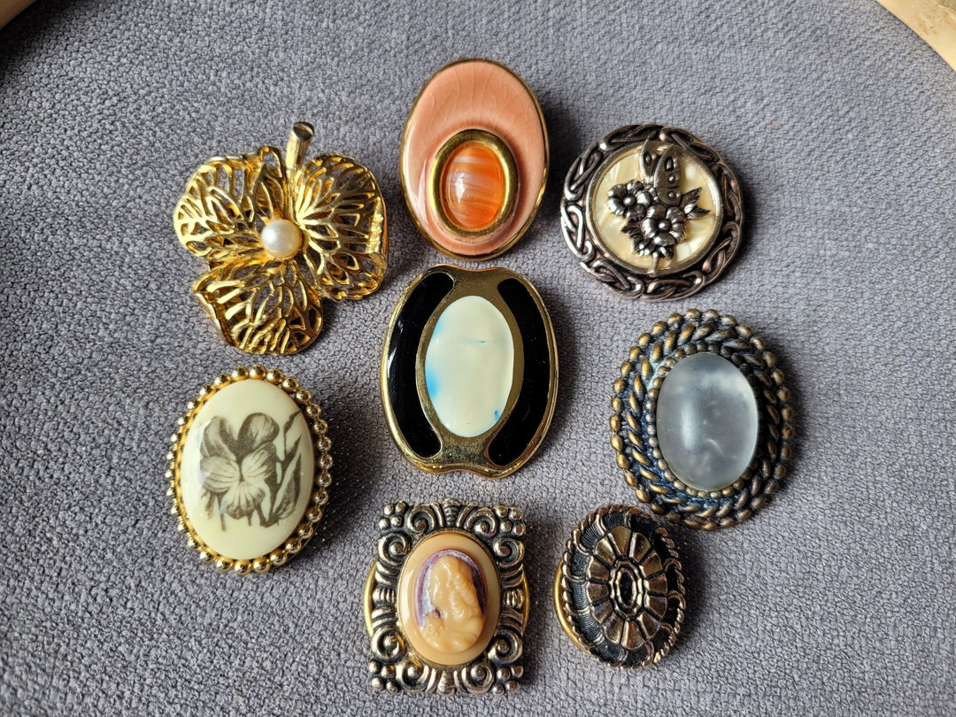 Broche Vintage Dorée - Attache Pour Foulard Ou Chaussure - Occasion Bon état