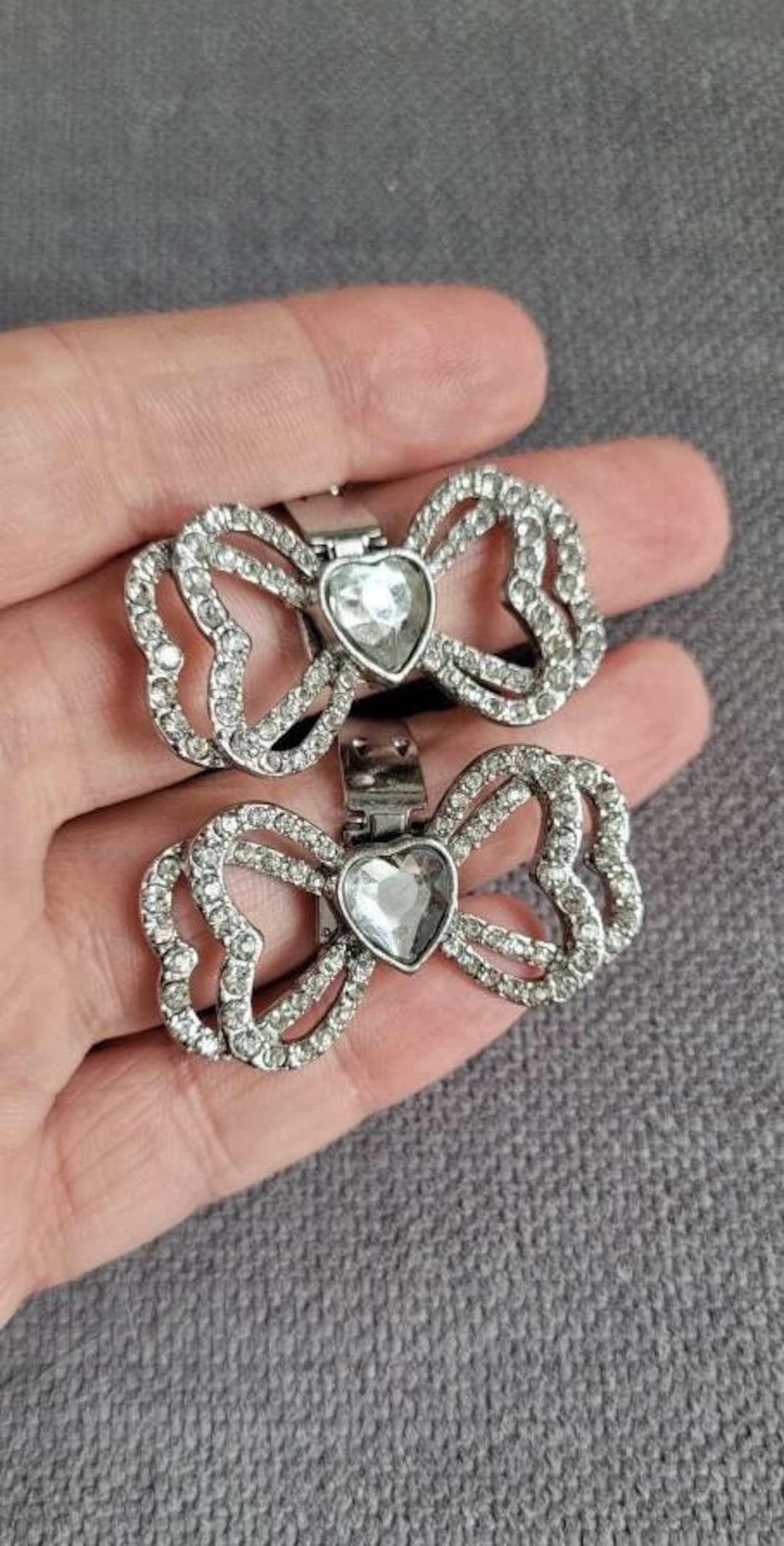 Pair of Vintage Shoe Clips Silver Tone Bow Shoe Clips Heart Etsy