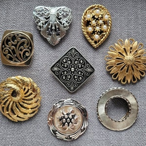 Vintage hinged scarf clips selection Scarf rings 1940 1950s jewelry 1960s accessories