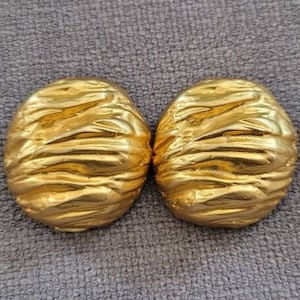 Vanecci signierte Ohrclips, große goldene Vintage Ohrringe, kahler Designerschmuck