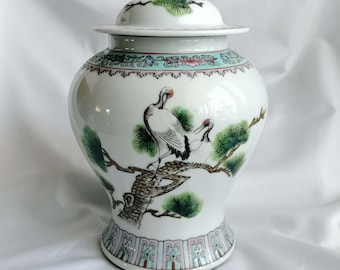 Chinese porcelain lidded ginger jar urn temple vase Stork Crane pine 9" vintage