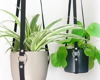 Leren plantenhanger voor binnen - 2 stuks hangende plantenhouder voor zwart huisdecor - handgemaakt - minimalistische en moderne hangende plantenbak