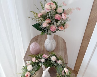 Beautiful pink bouquet of artificial flowers - Flower Bouquet Eucalyptus, Ranunculus, Allium - Mother's Day gift from Lieblingskrams