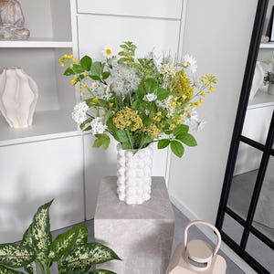 Large meadow flowers bouquet in yellow, white & green artificial flowers - Flower Bouquet Eucalyptus - Summer and Spring by Lieblingskrams