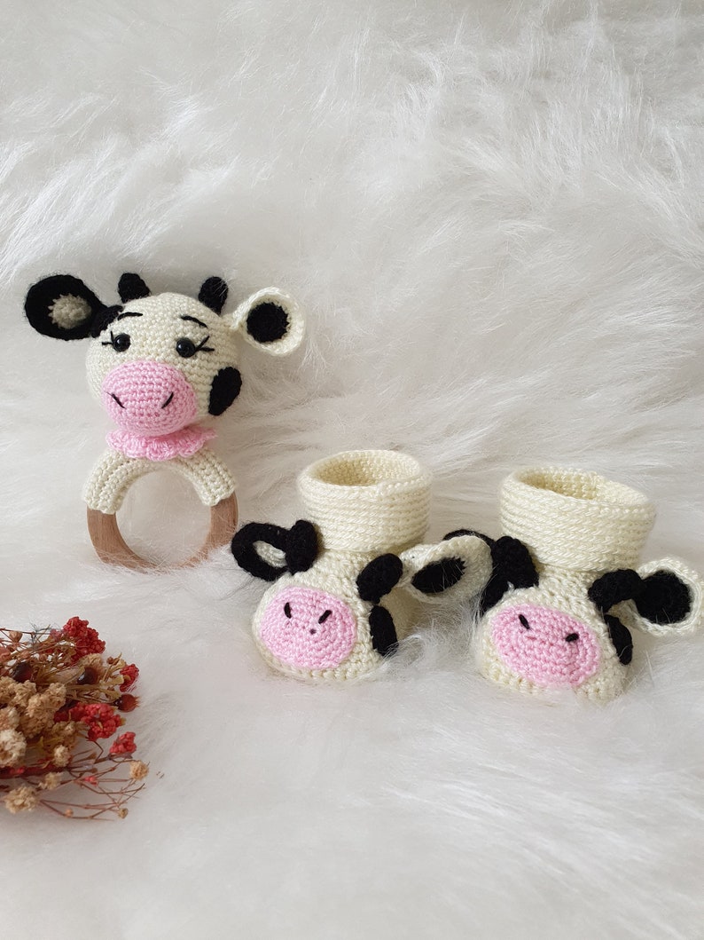 Crochet Baby Bootie and Rattle,grandparent Pregnancy Announcement,cute