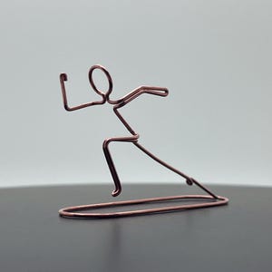 Wire figure, runner, sculpture, wire art, gift