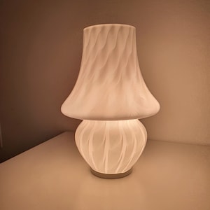 Vintage Murano Glass Mushroom Lamp: 1970s Italian Mid-Century Modern