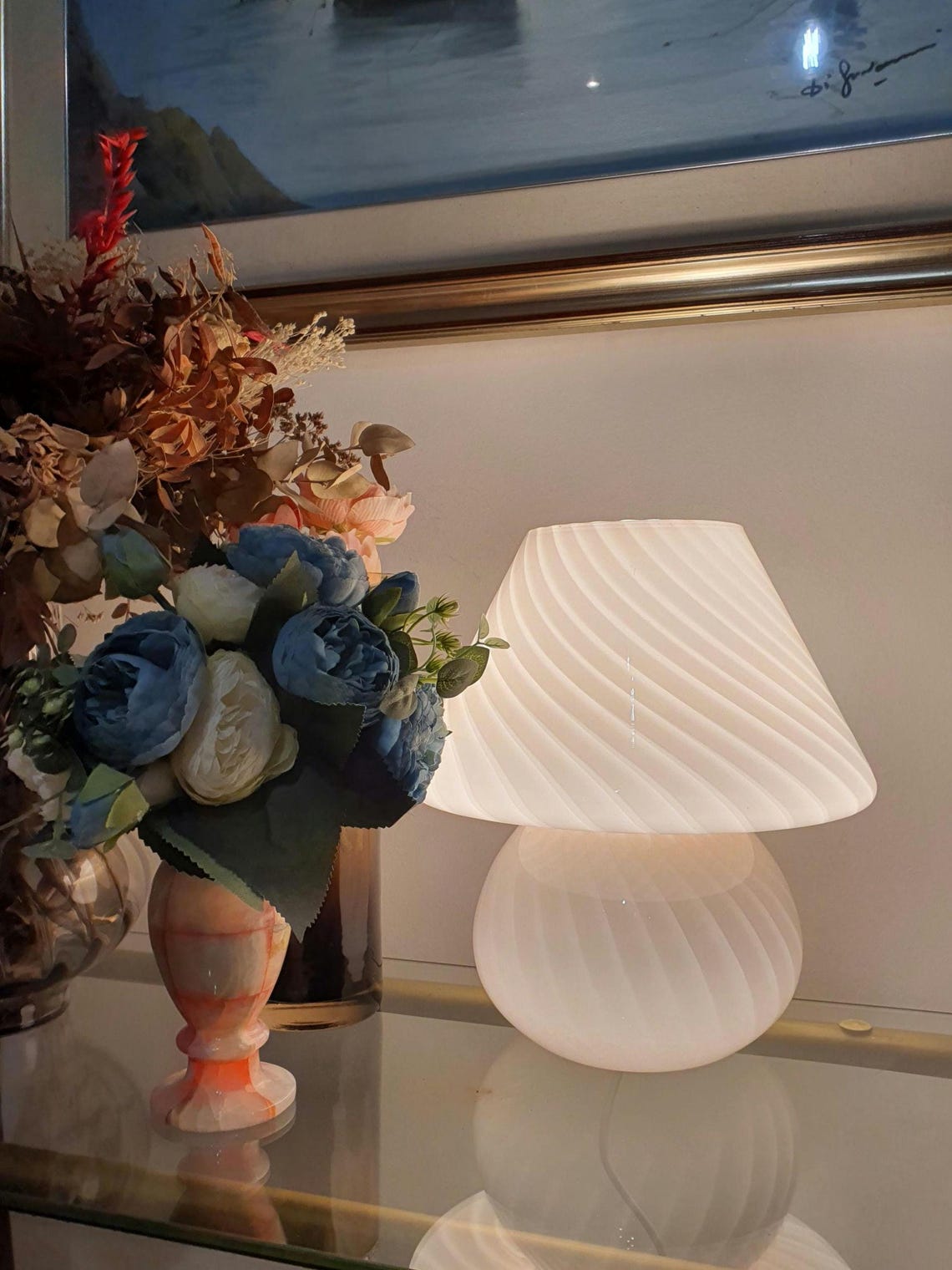 Stripe-Pure Pink Retro Swirl Glass Mushroom Table Lamp - LED Bedside Night Light