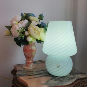 Vintage Murano Glass Mushroom Lamp: Mid-Century Modern White Swirl