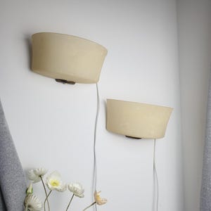 Pair of sand color moonstone Italian vintage Midcentury glass wall sconces image 18