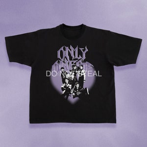 Onlyoneof cose che non posso dire amore tour camicia kpop merch album light stick portafoto portafoto raccoglitore pin banner cordino tote bag portachiavi y2k