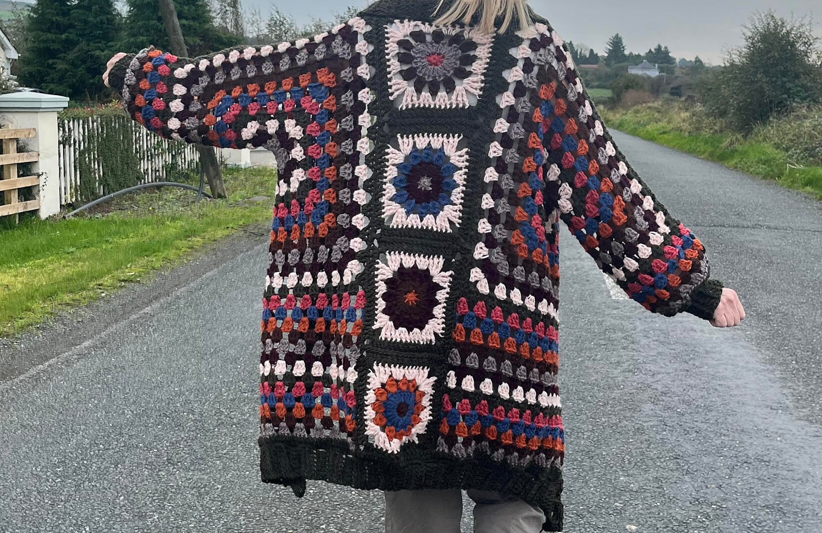40 Long Cardigan Crochet Patterns for Stylish Layers in Every Season 26 Easy Crochet Cardigan Pattern: Long Floral Hexagon Design