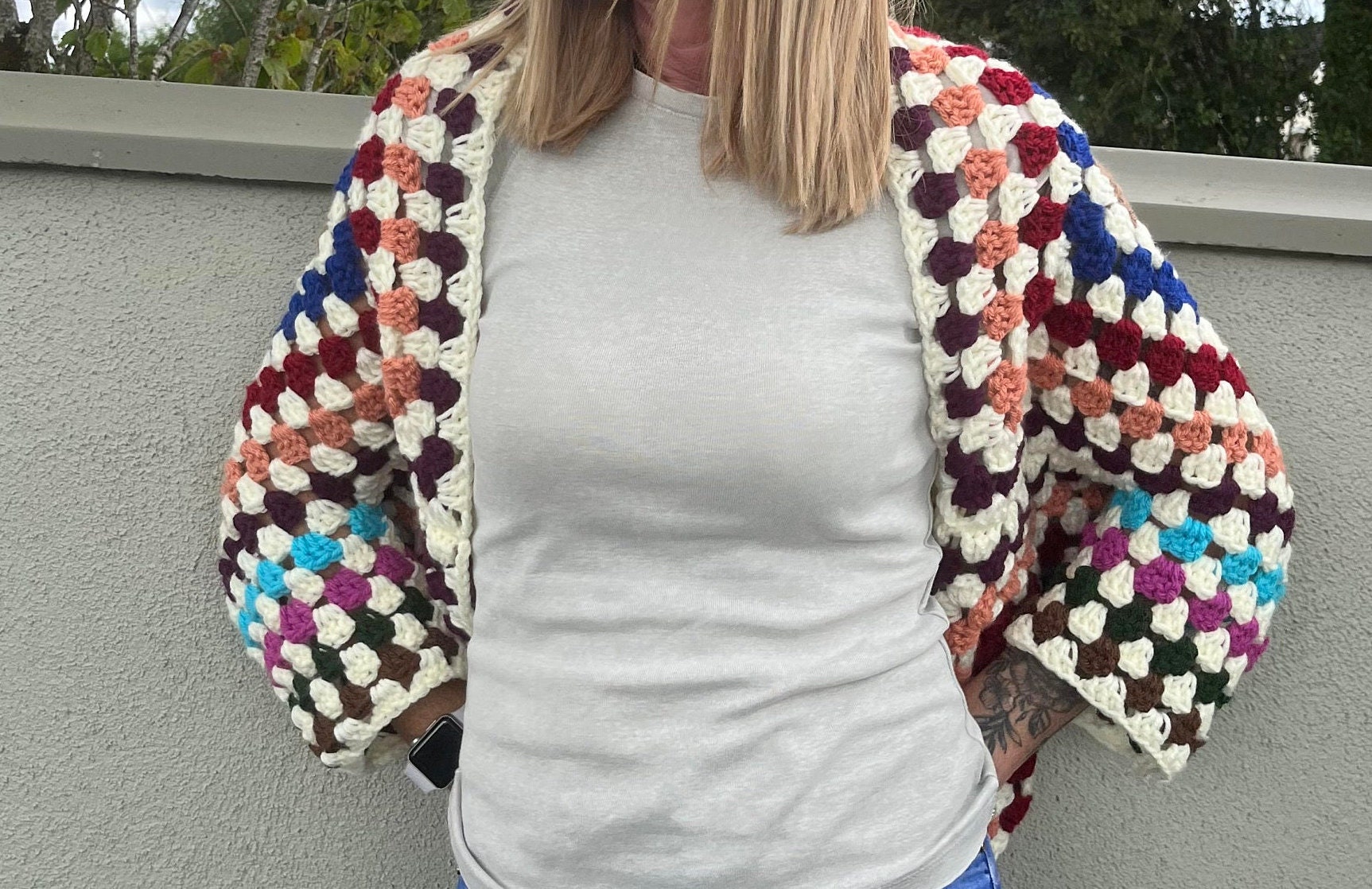 39 Crochet Shrug Patterns with Lace, Granny Squares, and Sleeves 38 Easy Crochet Granny Square Shrug