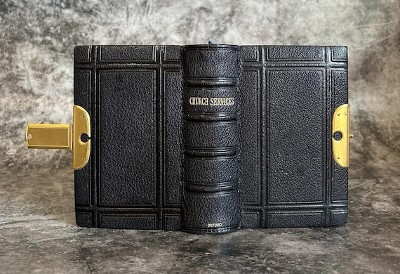 Antique 1860 Old Bible New Testament & Prayer Book Embossed Leather Clasp Oxford