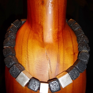 mega huge LAVA cube CHAIN/COLLUIER with large carabiner statement layered look chain