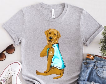 Yellow Labrador Shirt, I Love Mom, Labrador Dog Gift, Labrador Mum, Labrador Dog Lover, Labrador Dog Mom, Labrador Lover Gift, DG006LAB05W01