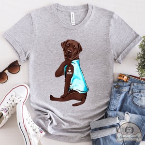 Koszulka z czekoladowym labradorem, Kocham mamę, Prezent dla psa labradora, Mama labradora, Miłośnik psów labradorów, Mama psa labradora, DG006LAB02W01