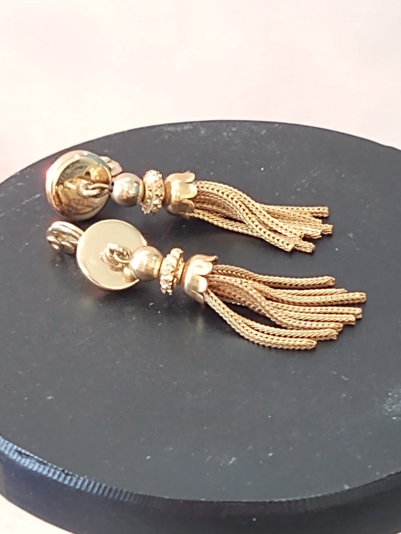 Vtg MONET Dangle Tassel Earrings Signed Gold Tone… - image 3