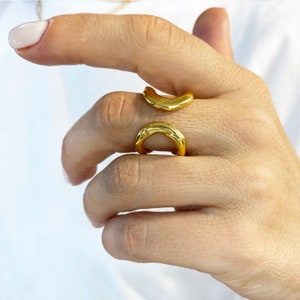 Chunky Gold Ring, Circle Gold Ring, Open Circle ring, Karma gold ring, Karma circle ring, Quirky gold ring, Minimalist Ring, Geometric Ring