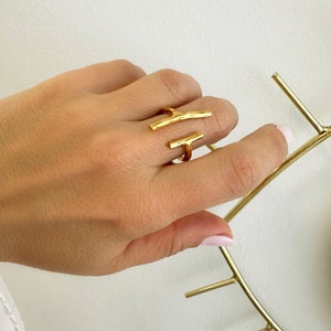 Quirky ring, irregular ring, 2 lines ring, Statement ring, Chunky Gold Ring, Minimalist Ring, Adjustable Ring, Birthday gifts, Jewelry gift