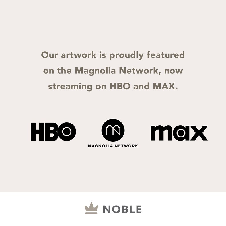 Puede incluir: Nuestra obra de arte se presenta con orgullo en Magnolia Network, ahora en streaming en HBO y MAX. Se muestran los logotipos de HBO, Magnolia Network y MAX. El texto "NOBLE" se muestra debajo de los logotipos.