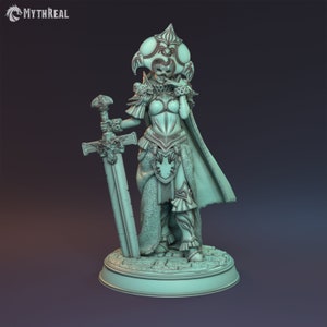 Anarietta - Vampire Noble | MythReal Games
