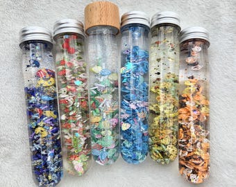 Bottiglie sensoriali Adventure Edition | Bottiglie glitterate | Bottiglie shaker | Giocattoli sensoriali