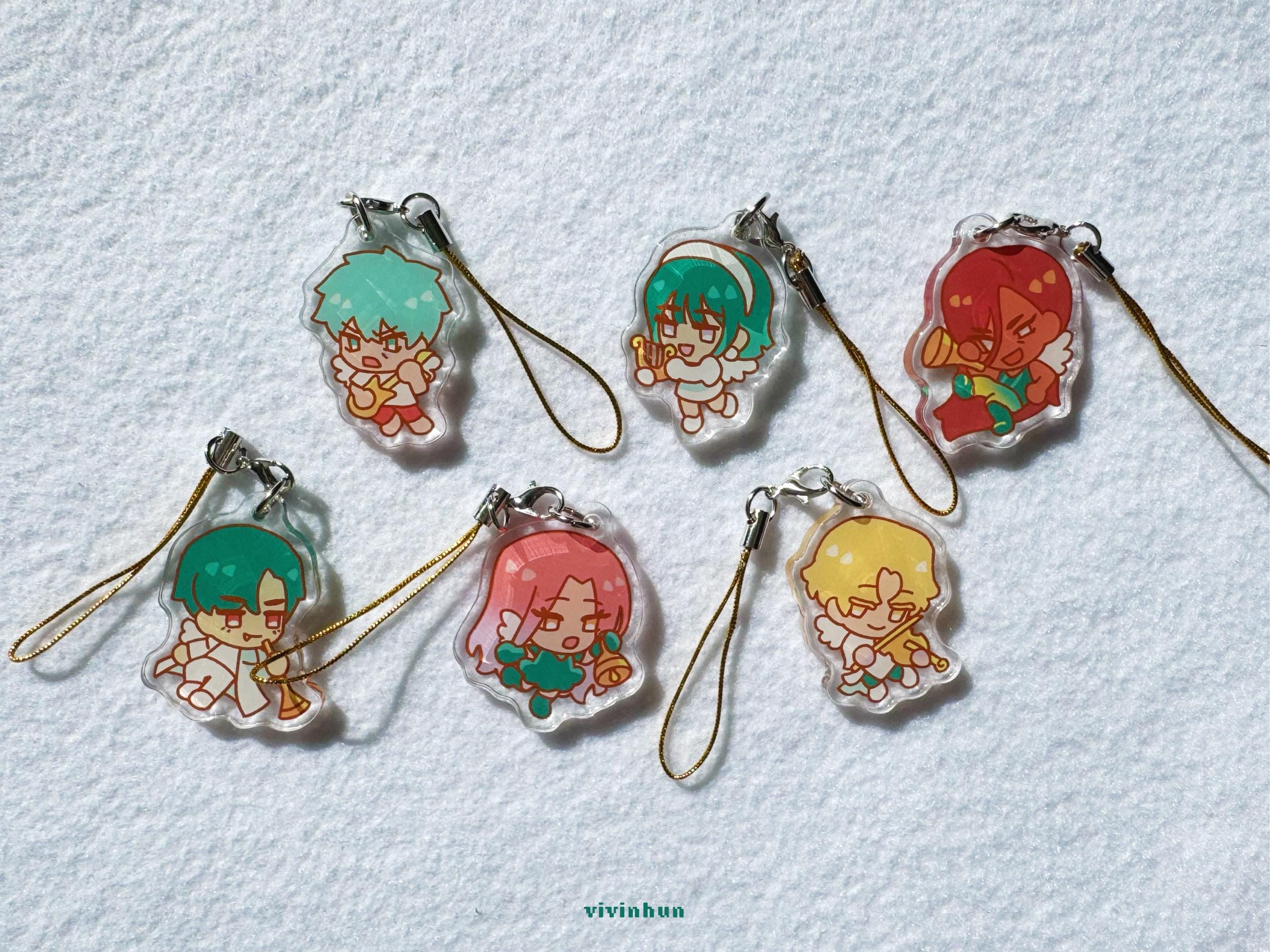 Alien stage keychain - Etsy 日本
