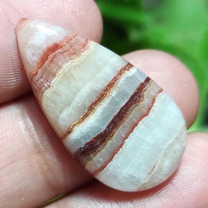 Cabujón de calcita rosada con bandas, piedra preciosa de calcita, ónix rosada con bandas, cabujón de ónix rosa, calcita con bandas, cristal de calcita, cabujón de calcita en forma de pera