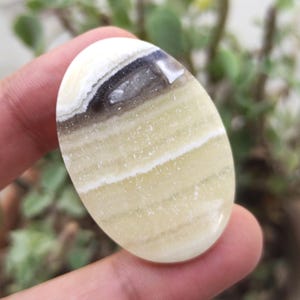 Cabochão de calcita amarela natural, pedra preciosa solta, cristal de ágata rendada amarela, pedra preciosa de calcita amarela, cabochão de calcita oval, cristal de calcita