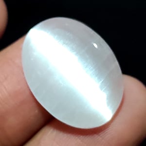 Cabochon di selenite naturale, selenite ovale, selenite appariscente, pietra preziosa di selenite, selenite liscia, cabochon di selenite, pietra preziosa di selenite AAA+