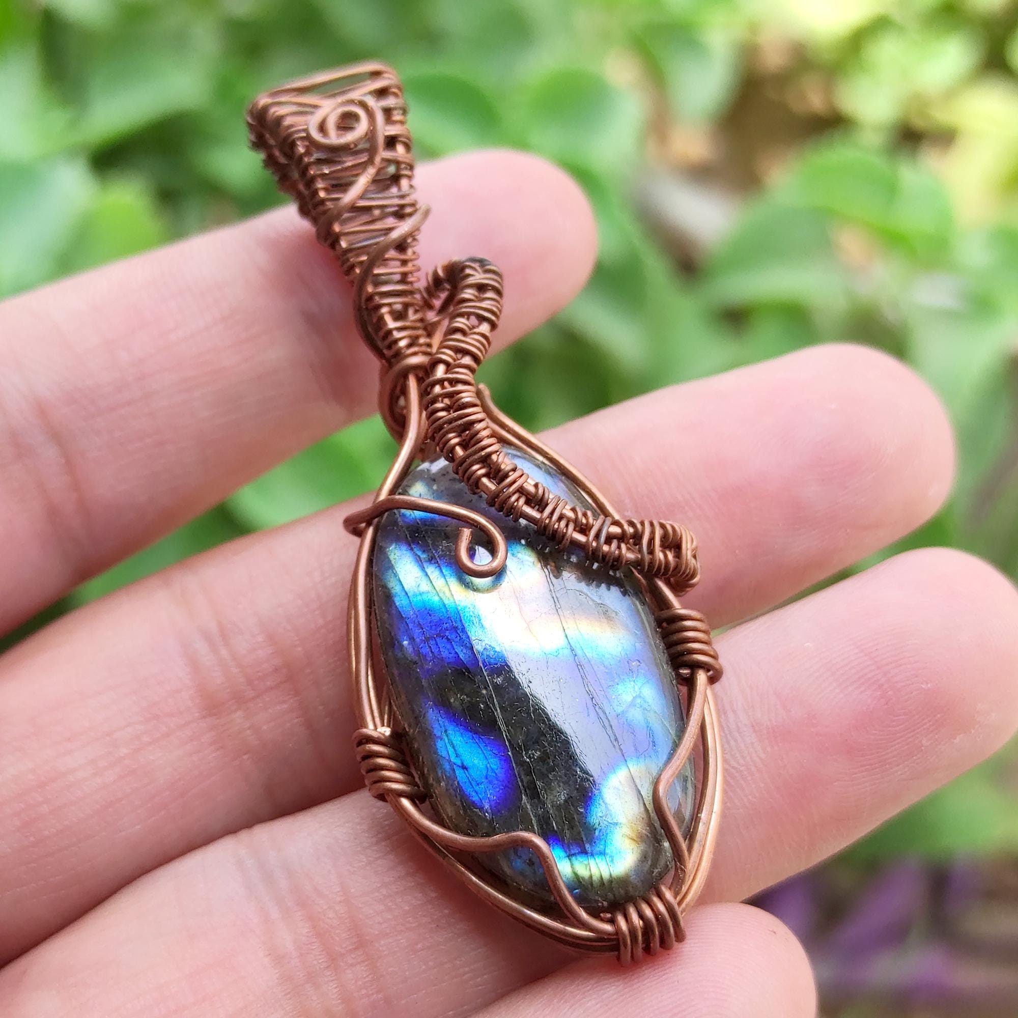 Handcrafted Labradorite Pendant – Copper Wire Wrapped Owl Design – Natural Gemstone – Mother's Day Gift