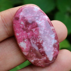 Natural Thulite Cabochon, Pink Thulite Gemstone, Thulite Crystal, Loose Thulite Stone, Oval Shape Thulite, Thulite Jewelry, Jewelry Making