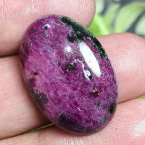 Oval Ruby Zoisite Stone: Anyolite Healing Crystal, Jewelry Making