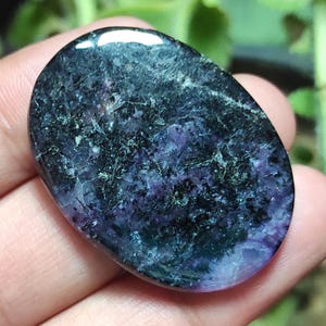 Natürliche Charoite Cabochon, lila Charoite lose Stein, ovale Edelstein, beidseitig poliert Anhänger Stein, Charoite Edelstein für Schmuck