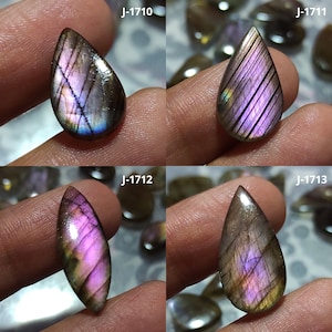Cabochon di labradorite viola naturale, labradorite a forma di pera, labradorite viola, cristallo curativo, pietra preziosa di labradorite, pietra magica